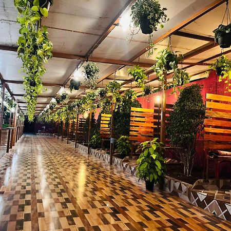 Madhura Agro Tourism Wai Eksteriør billede